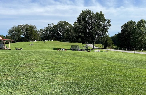 Temple Hill Cottage | Glamping at Peace In The Valley