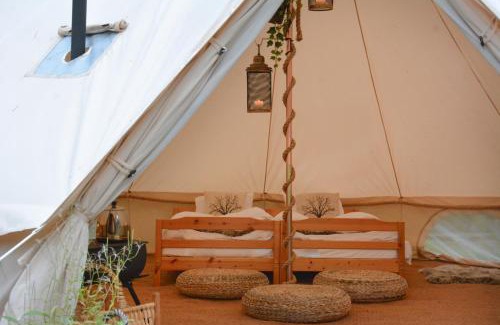 Hassela Other | Glamping med Badtunna