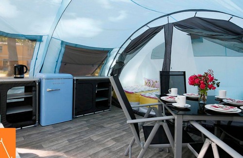 Bakenberg Apartment | Glampingdorf Tent & Beach - Category 1 No.2 - Ferienpark Bakenberg