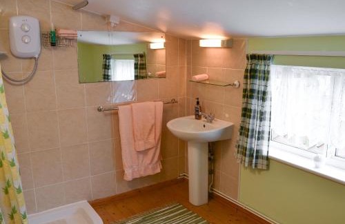 East Dereham House | Glen Cottage