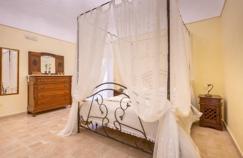 Meta Apartment | Glicine .