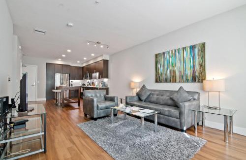 Shoreline West Apartment | Global Luxury Suites at Downtown Mountain View