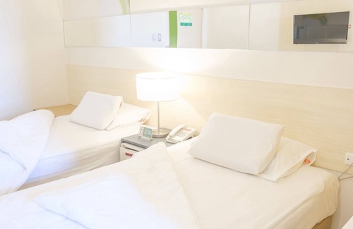 Davao Hotel | Go Hotels Lanang - Davao