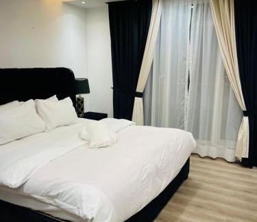 Lahore Hotel | Gold Crest Prestige Premium Duplex Modern Serviced Apartments DHA 4 Lahore - LMY Residency