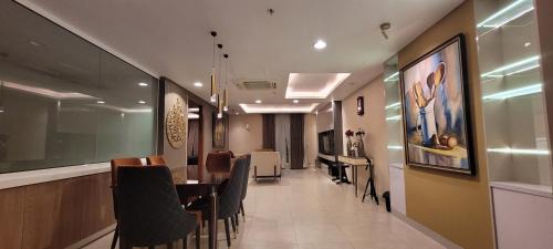 Lahore Hotel | Goldcrest Apartments
