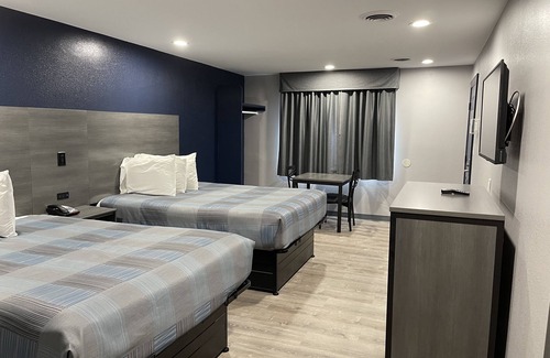 Danbury Hotel | Golden Hill Inn Danbury