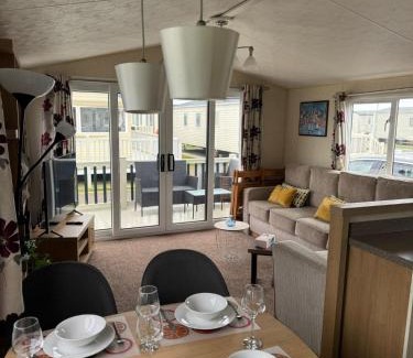 Chapel Saint Leonards Other | Golden Palm Resort - Willerby Avonmore - Coastal Caravan Breaks