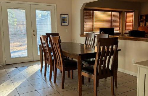 Al Tahoe House | Golden Pine Lodge