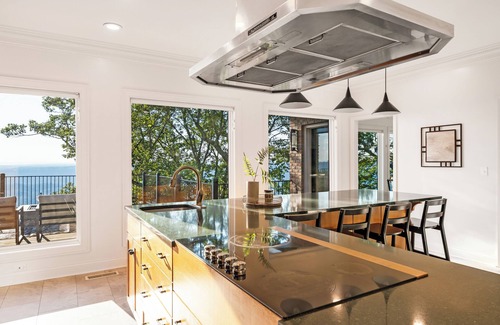 Trenton House | Golden Sunsets over Mountains- Luxury 4BR Home w/Theatre near Cloudland &Chatt