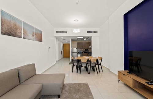 Jumeirah Village Triangle Apartment | Golden Wood Views