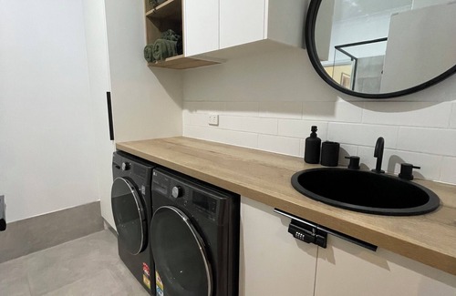 Kalgoorlie Apartment | Goldfields Hideaway