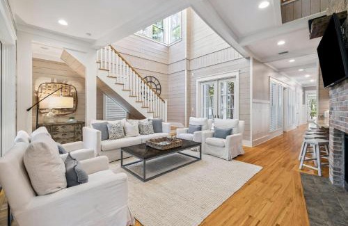 Watercolor House | Golf Cart, Close to the Sand Hill Pool, Great Outdoor Space - Lake District, Watercolor Home home