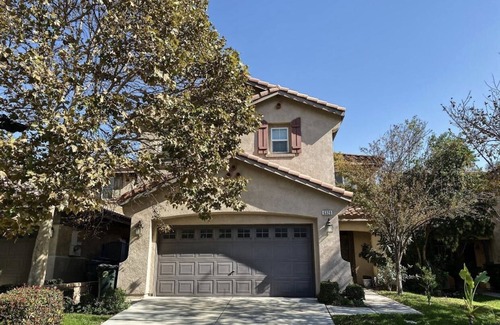 Fontana House | Golf course house with 2 master bedrooms