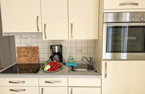 Gollwitz Apartment | Gollwitzer Park (Insel Poel) by Interhome