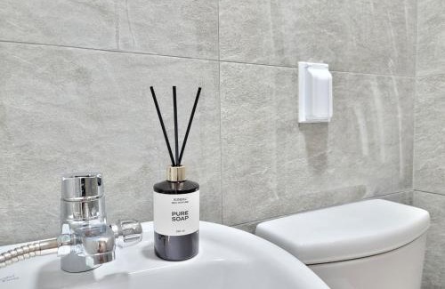 Dohwa-dong Apartment | Gongdeok Cozy Stay 101, 5min from Subway