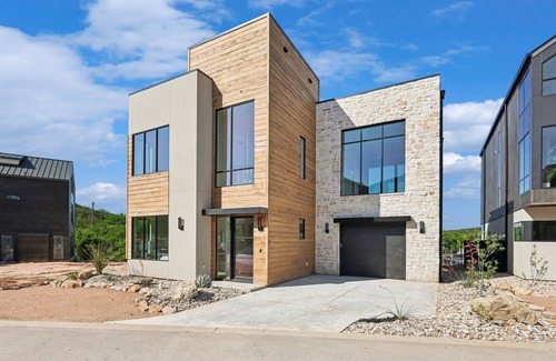 Graford House | Good Times, Possum Kingdom