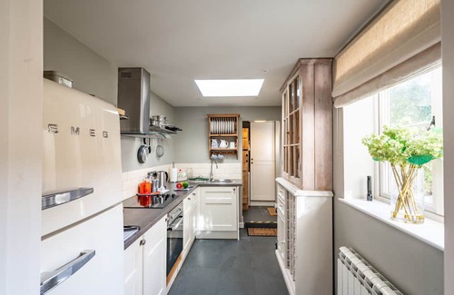 Titchwell Cottage | Goose Cottage is a beautifully renovated two bedroom brick and flint terrace cottage, with fabulous