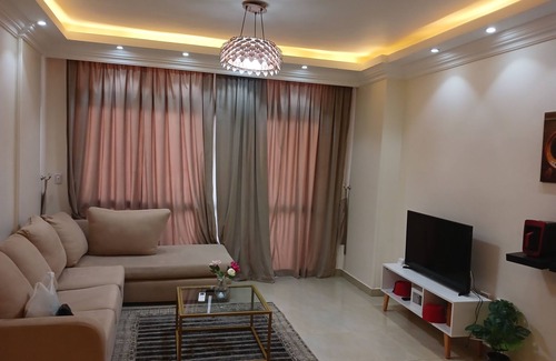 Warraq al Arab Apartment | Gorgeous 2-bedroom apartment with AC in one kattameya compound