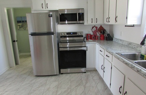 Harrodsburg House | Gorgeous 2-Bedroom house with AC in Harrodsburg