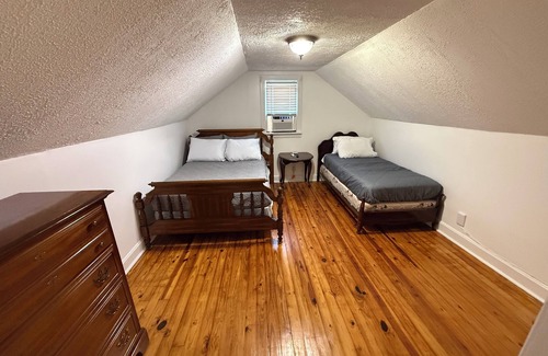 Harrodsburg House | Gorgeous 2-Bedroom house with AC in Harrodsburg