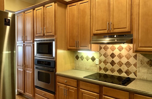 Greater Valley Brook House | Gorgeous 2 bedrooms and 2 1/2 bathrooms townhouse in North Decatur