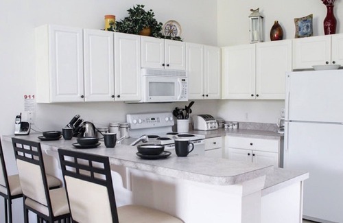 Highgate Park Villa | Gorgeous 3/2 Private Pool Home, Sleeps 7