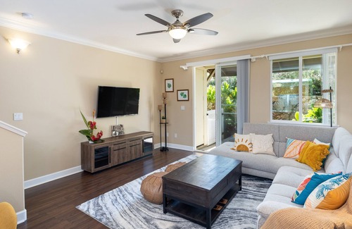 Kapolei House | Gorgeous 3 Bedroom 2.5 Bath Townhouse at Ko Olina Resort Close to Lagoons/Golf