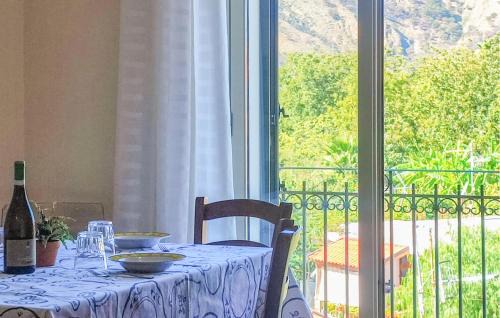 Trappitello Apartment | Gorgeous Apartment In Trappitello