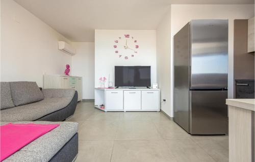 Kustici Apartment | Gorgeous Apartment In Kustici, Novalja