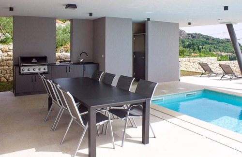 Dunave Krajnje House | Gorgeous home in Dubravka