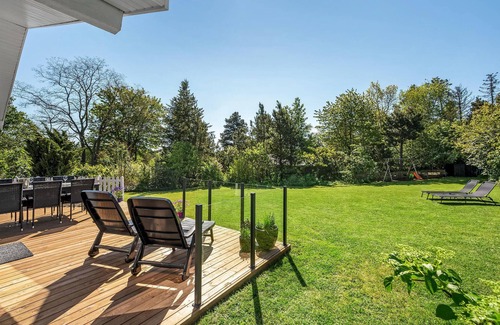 Ebeltoft House | Gorgeous home in Ebeltoft with kitchen