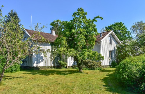 Listerby House | Gorgeous home in Listerby with kitchen