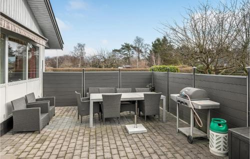 Balka House | Gorgeous Home In Nexø With Wifi