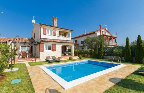 Brnobici House | Gorgeous home in Porec