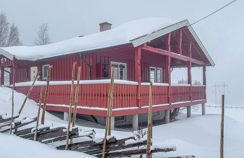 Tretten House | Gorgeous home in Svingvoll with WiFi