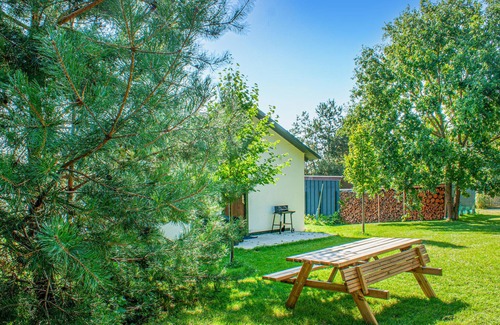 gmina Wolin House | Gorgeous home in Wolin with kitchen