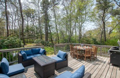 Chatham House | Gorgeous Home with Game Room Dog Welcome