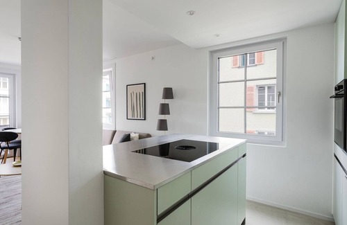 Horgen District Apartment | Gorgeous Horgen 3BR, 2 min to Train Station, by Blueground