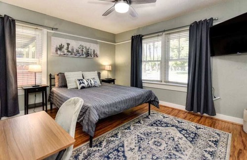 Midtown Sacramento House | Gorgeous Midtown Get Away With Great Location