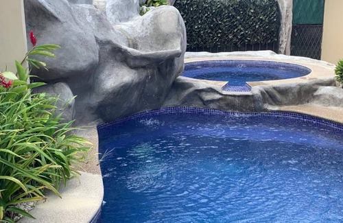 Ciudad Cariari House | Gorgeous Villa, Air Conditioning, Pool, Additional Jacuzzi.