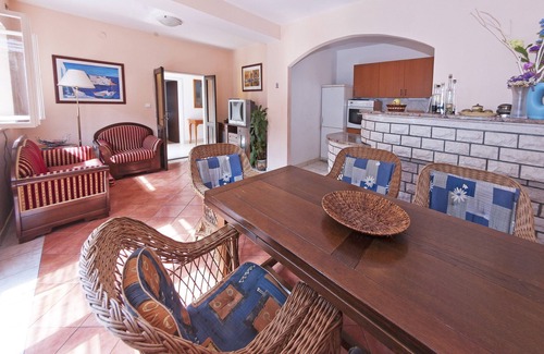 Lozica House | Gorgeous villa with unforgettable view and swimming pool