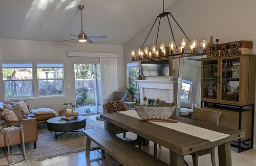 Yountville House | Gorgeous Yountville Pet-Friendly home - 2 beds & office - walk to downtown!!