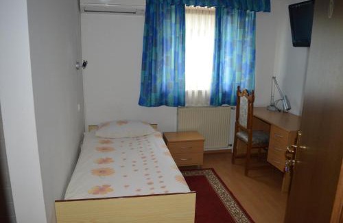 Medvode Bed & Breakfast | Gostisce Jezero