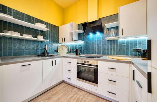 City Centre Glasgow Apartment | Grand Central Station 2 Bed Apartment A1