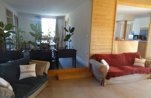 Paroisse des Monts de Bienne Apartment | Grand Gîte 136m2 Dans Ancienne Ferme du Haut-jura