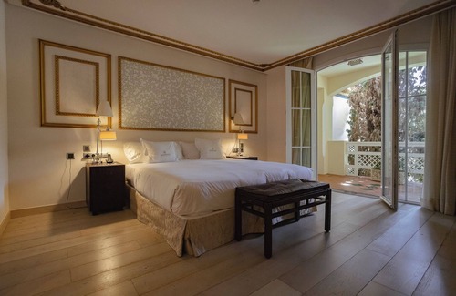 New Golden Mile Hotel | Grand Hotel Las Dunas