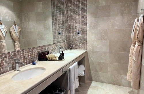 New Golden Mile Hotel | Grand Hotel Las Dunas