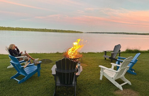 Presque Isle House | Grand Point Peninsula Lake House