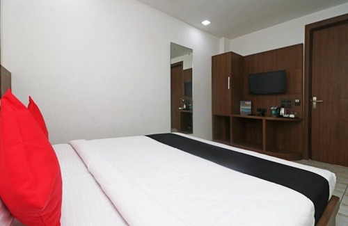 Taj Ganj Apartment | Grand Sparrow Inn Hotel, Agra