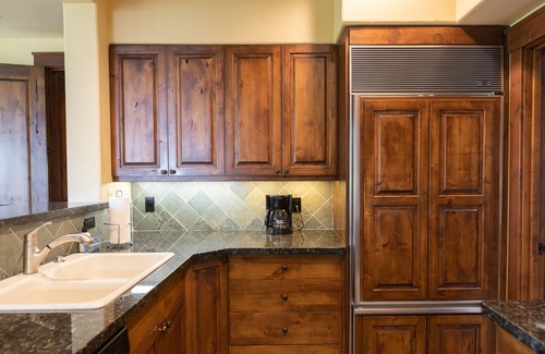 Jackson Condo | Grand View 3330: Top Floor Condo w/Spectacular Teton Views- Air Conditioned!